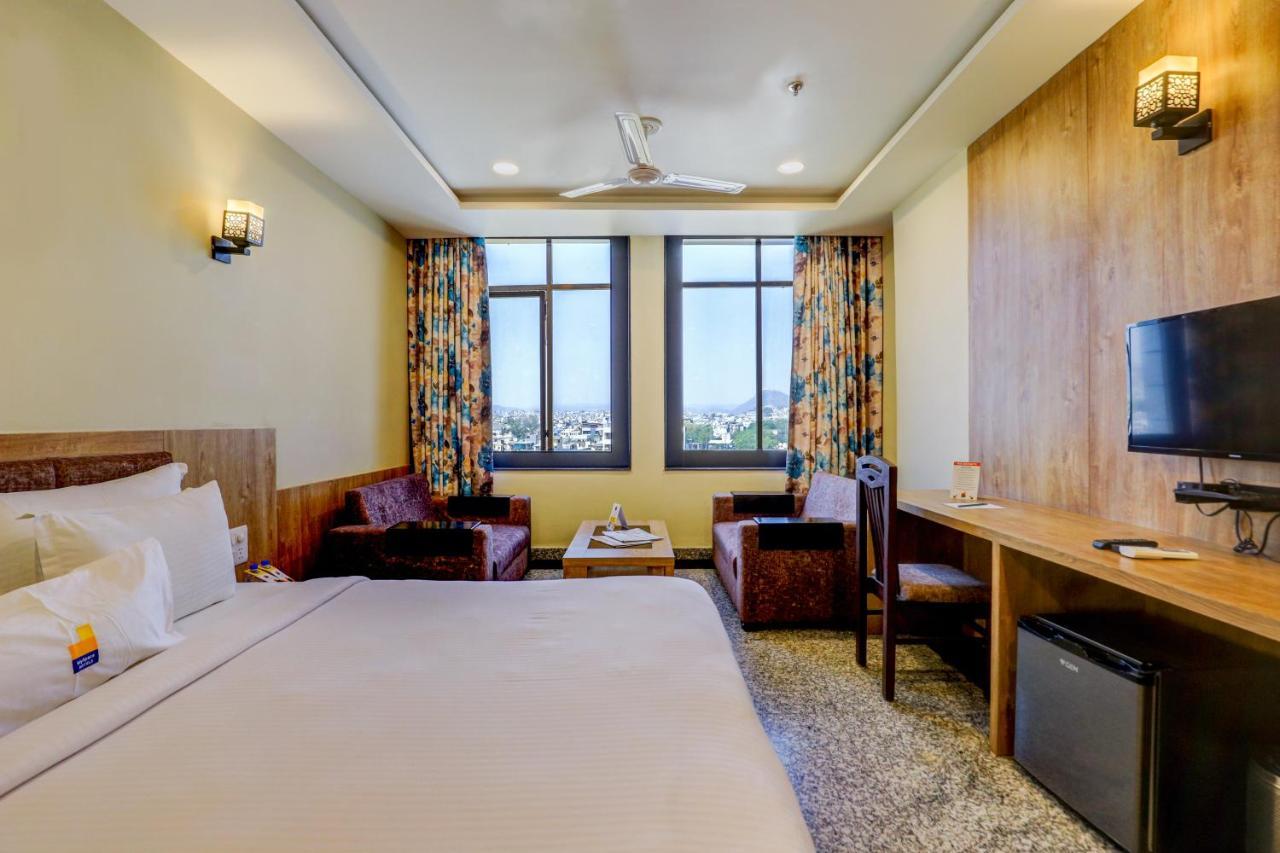 Hotel Shree Nanda Udajpur Exteriér fotografie