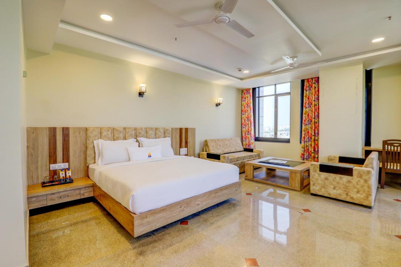 Hotel Shree Nanda Udajpur Exteriér fotografie
