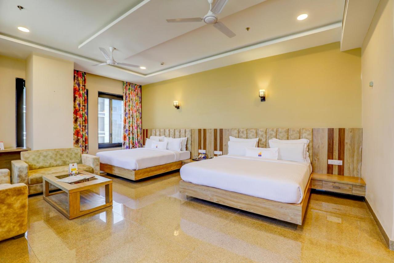 Hotel Shree Nanda Udajpur Exteriér fotografie